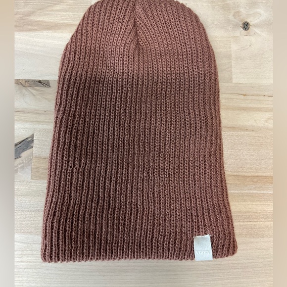 Vuori Accessories - Vuori Women’s Brown Winter Hat/Beanie O/S Like New